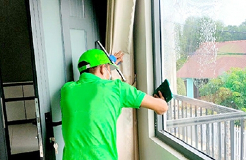 Tổng hợp những cách vệ sinh kính chung cư chuẩn nhất tại Phú Thọ Tổng hợp những cách vệ sinh kính chung cư chuẩn nhất tại Phú Thọ