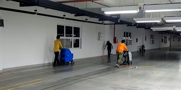 An toàn khi thuê vệ sinh công nghiệp