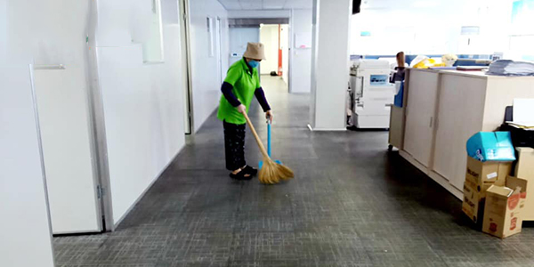 Các công việc mà dịch vụ vệ sinh văn phòng cần thực hiện